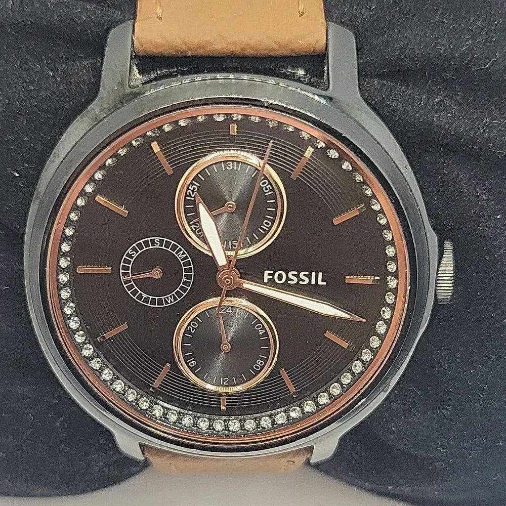 Fossil Chelsey ES3451 Women's Leather Black Analog Dial Quartz Wrist Watch BC97